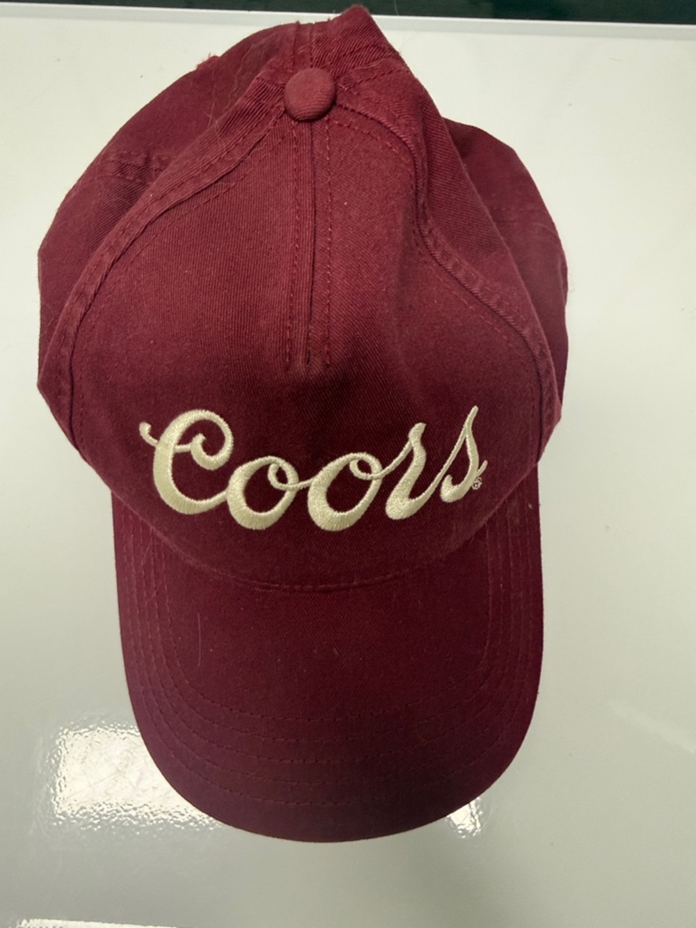 Coors Embroidered Script Baseball Cap Maroon Hat Burgundy LIKE NEW